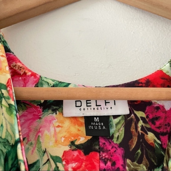 Delfi Rita Mixed Print Pleated Twist Midi Dress - Picture 8 of 9